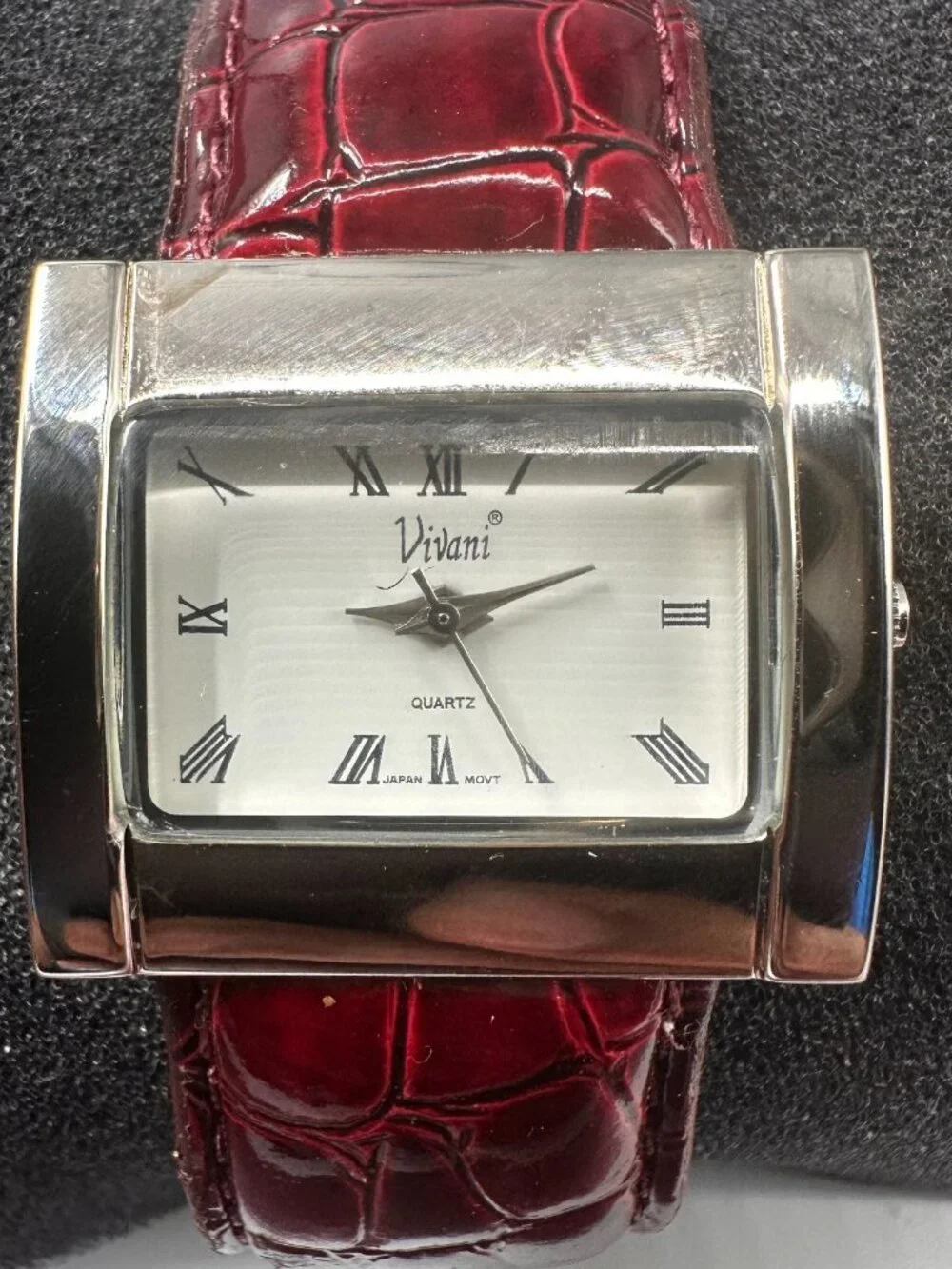 3/$30 Vivani Watch Women Silver Tone Red Patent Leather Cuff Band New Battery